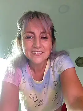 almaluna7 online show from October 14, 11:40 pm