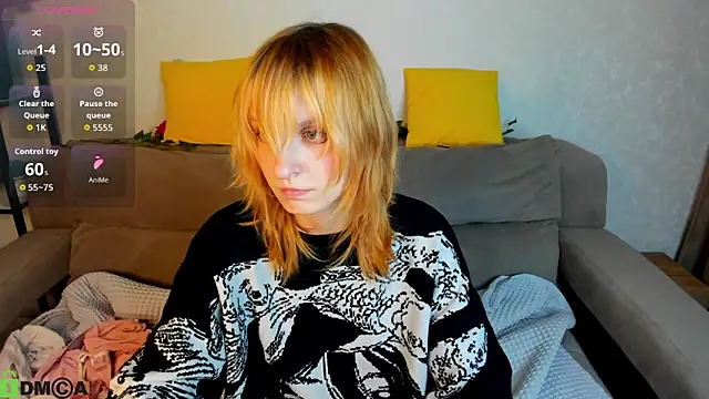 Little Chips online show from February 3, 5:17 pm