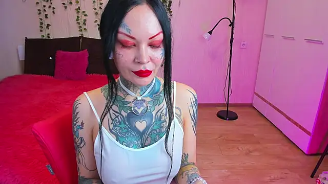 Megan Black Moon online show from November 1, 9:46 am