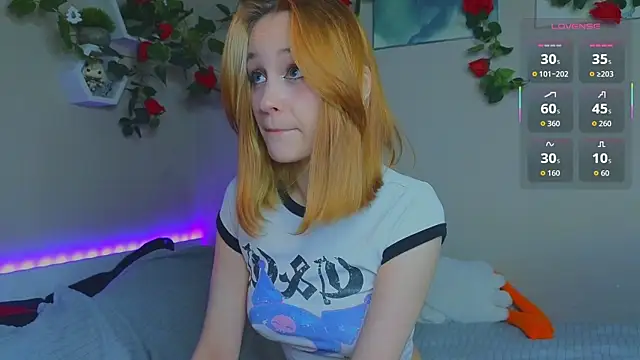 MaryRace online show from March 29, 5:12 pm