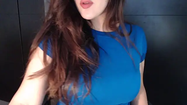 AdharaLujan online show from February 17, 1:32 pm