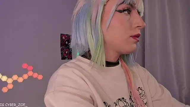 cyberzoe online show from March 18, 12:32 pm