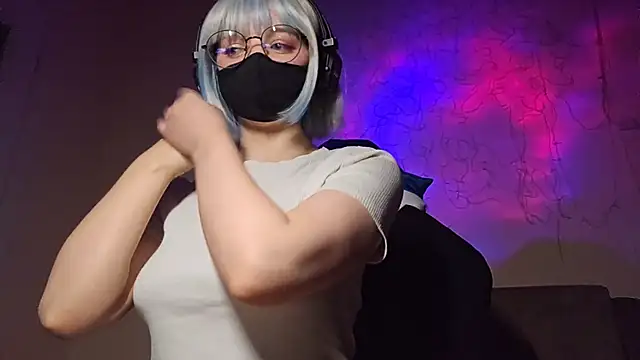 DanaWard online show from October 16, 10:45 pm