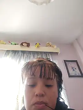 LorenRosse online show from October 15, 4:59 am