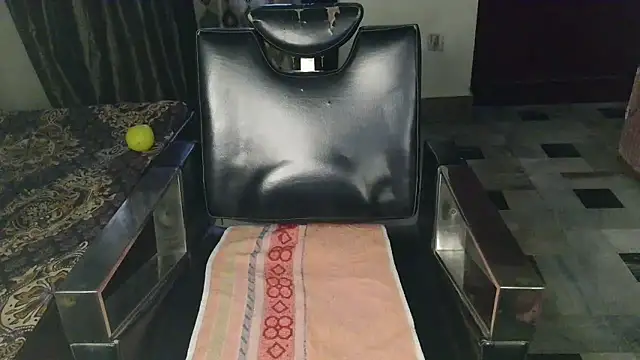 aarushi sharmaa online show from April 8, 12:29 pm