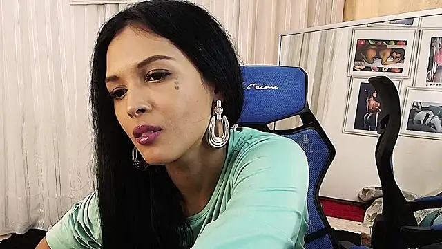 MOMMYJEVAA online show from November 26, 8:54 pm