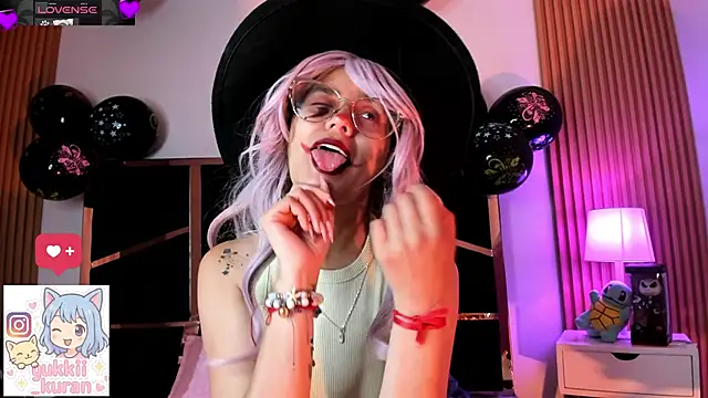 yukki kuran online show from October 8, 1:10 am