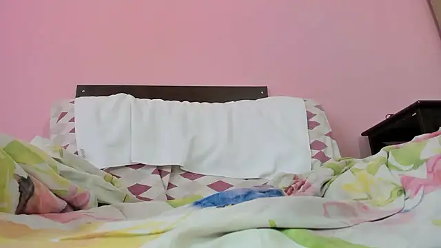 HotSweetAngel online show from April 1, 1:41 pm