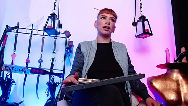 IvanaFetish online show from October 27, 1:45 am