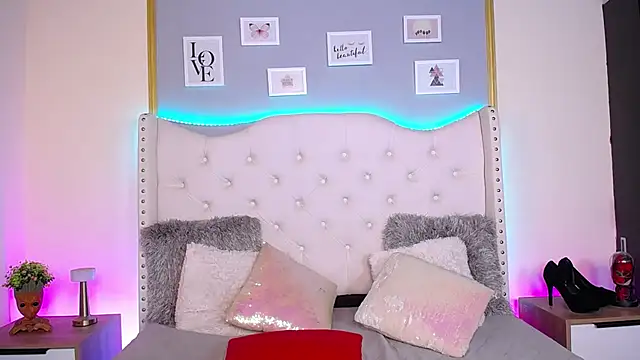 dante ferraraa online show from December 4, 11:16 pm