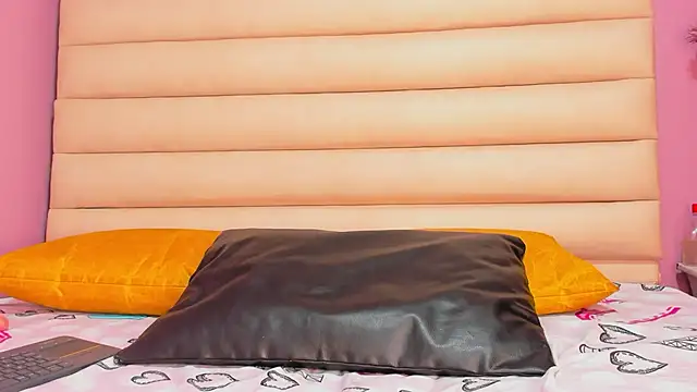 ZaritaLenon online show from September 11, 9:37 pm