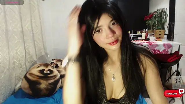 Sarahgin online show from April 10, 10:43 am