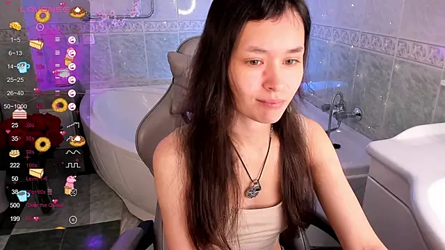 Emily Strikeee online show from September 25, 10:25 am