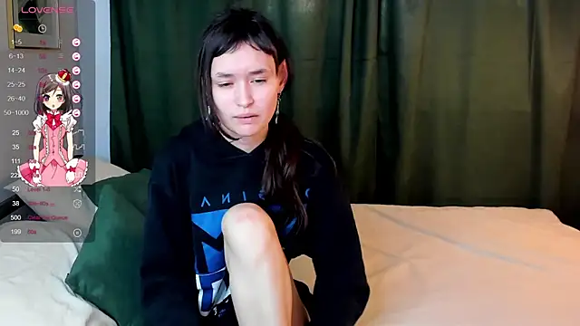 Emily Strikeee online show from October 19, 10:06 am