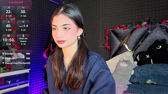 SolBeaumont1 online show from March 6, 10:10 am