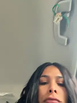 charris stefannia online show from May 5, 12:41 pm