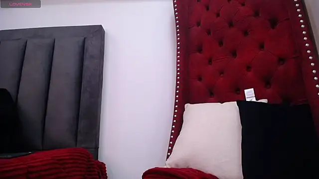 BiancaAntonelli online show from April 10, 1:39 pm