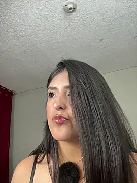 kim zaratte online show from April 2, 1:14 am