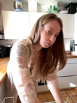 Hr Fru Olsen online show from October 2, 10:42 am