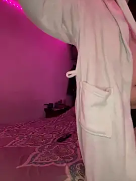 Nina-Chick777 online show from September 16, 4:53 am