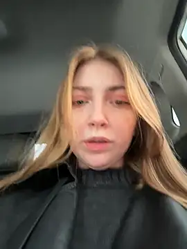 Sunny   Bunny online show from March 23, 3:07 pm