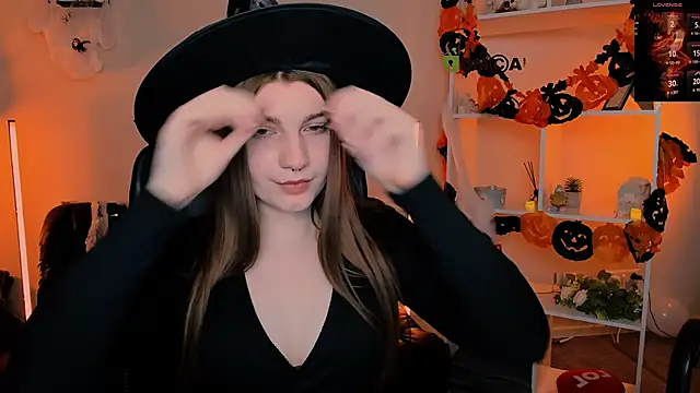 pure radiance1 online show from October 25, 9:06 am