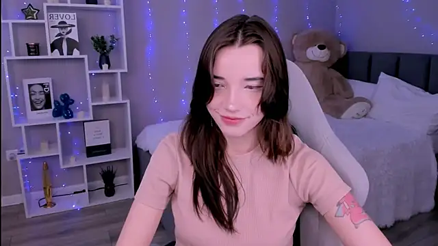 as1an girlfriend online show from April 28, 3:21 am