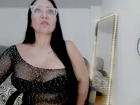 Hanna-33 online show from September 23, 7:56 pm