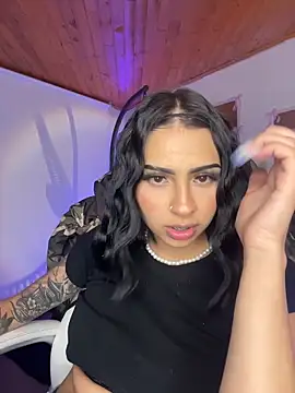 Hilary pinkk online show from February 11, 1:31 am