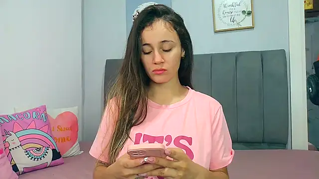 naughtyloverss online show from February 11, 1:34 pm