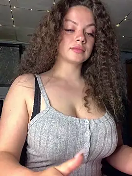 Sweeeeet Candy online show from April 2, 1:58 am