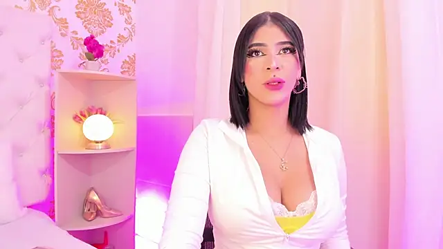 emaa lambert online show from October 13, 4:42 pm