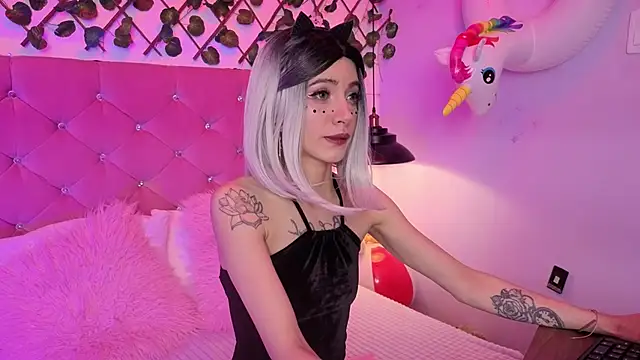 lauren evans96 online show from March 17, 4:27 am