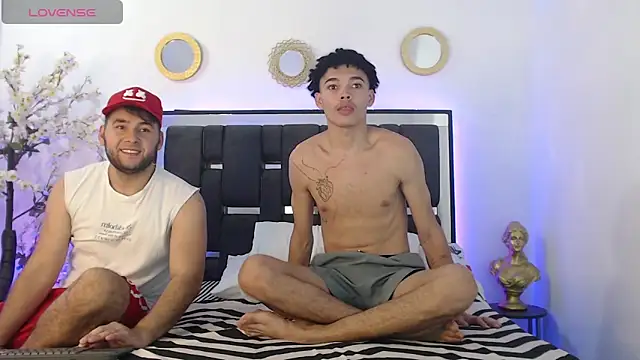 VALERIO AND DORIAN online show from September 18, 2:54 am