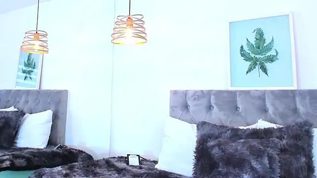 Nami sunny online show from September 15, 6:37 pm