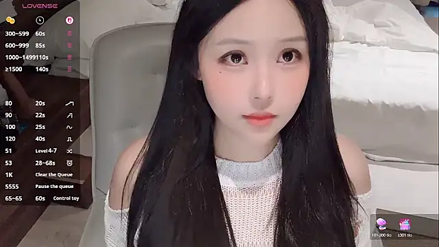 Fountain- online show from November 3, 10:25 pm