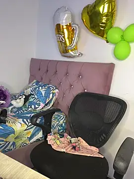 nicol jone1 online show from March 20, 1:32 am