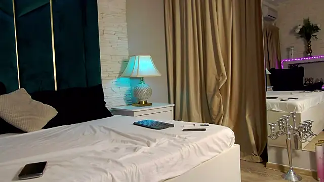 FeetVibe online show from November 23, 8:49 am