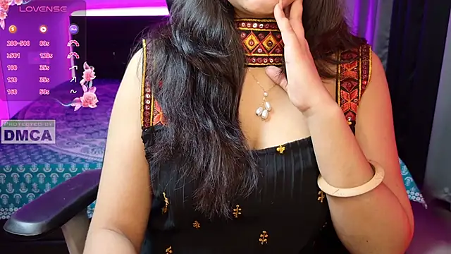 Punjabi Queen1 online show from September 15, 4:36 pm