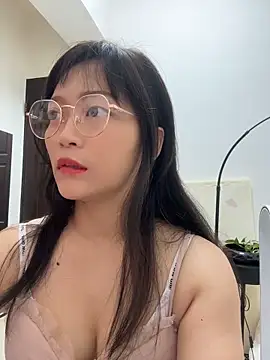 wt0314 online show from June 3, 3:07 am