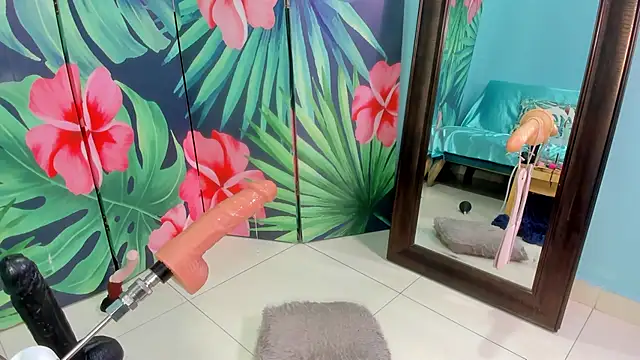 Mieldeluna online show from October 18, 6:27 am