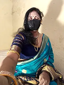 Lovely12streaming online show from March 23, 8:48 pm