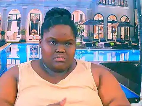 EbonyHotBuns online show from December 18, 9:30 pm