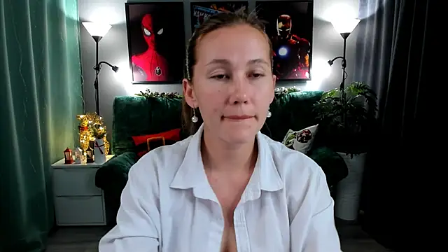 MichelleOrtis online show from December 18, 1:38 pm