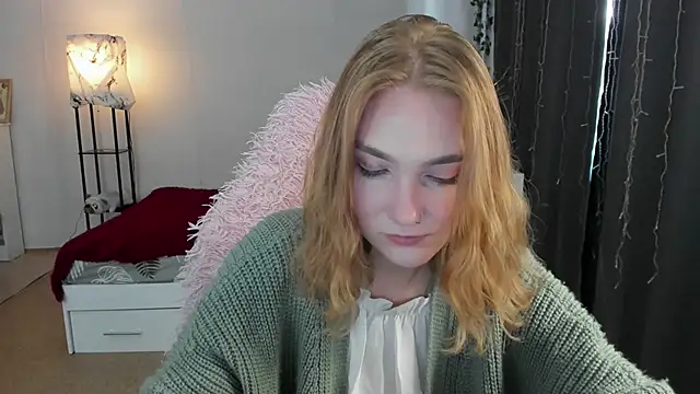 ReddHotPipper online show from September 16, 2:30 am