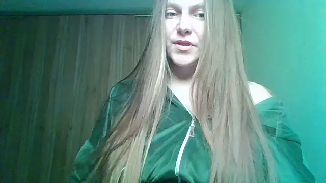 Evasapples online show from February 12, 11:28 pm