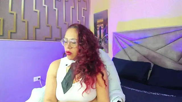 maria paulac online show from October 15, 8:28 am