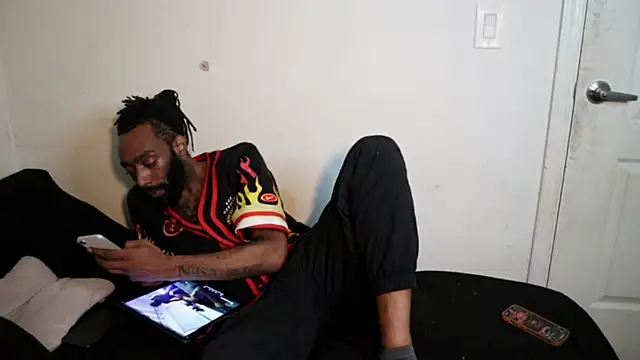 slimpipes online show from October 3, 10:42 am