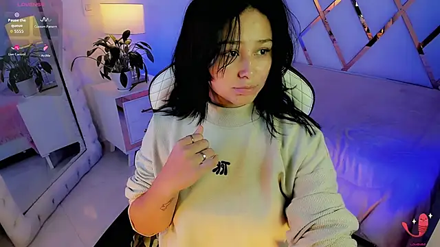 sexyy kitty18 online show from March 28, 3:50 am