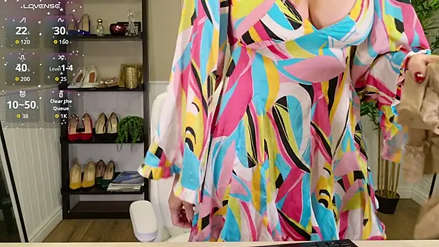 LadyLeea online show from September 30, 5:35 am